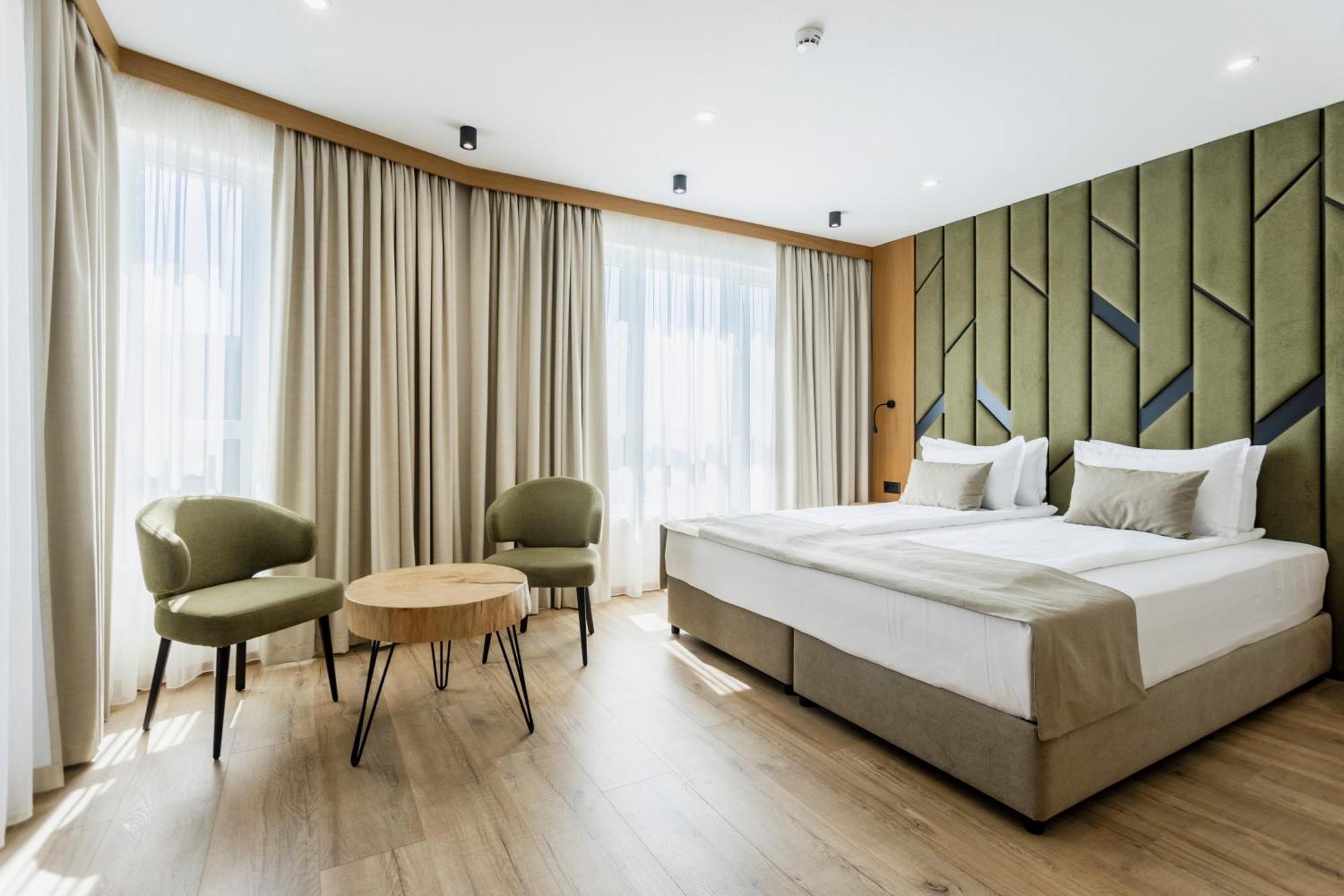 Natura All Seasons Boutique Hotel ブルガス エクステリア 写真
