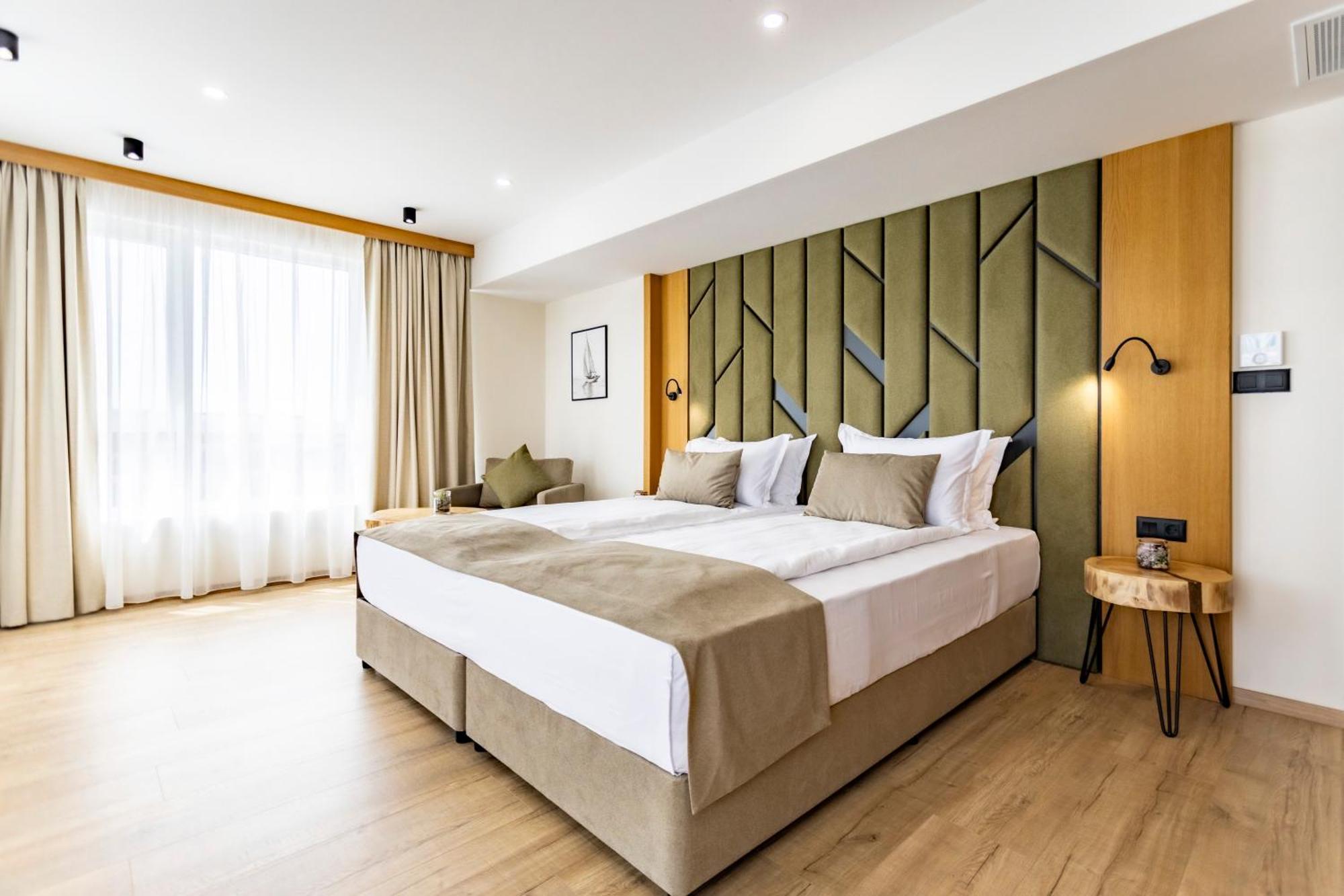 Natura All Seasons Boutique Hotel ブルガス エクステリア 写真
